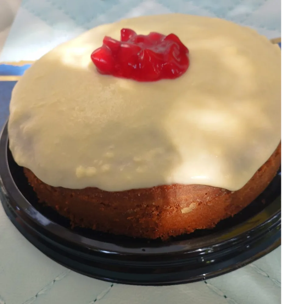 Torta de Leche Condensada con cobertura de Queso Crema